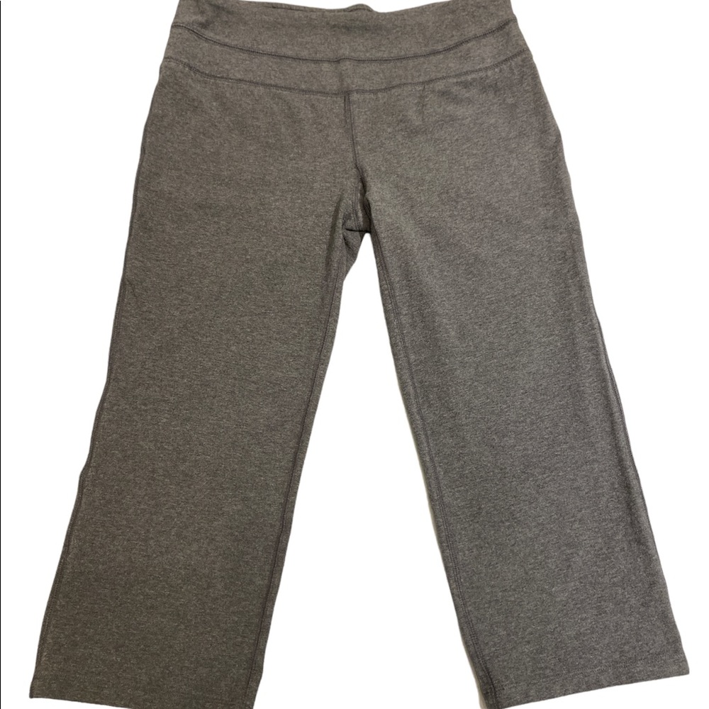 Gap Body Capris